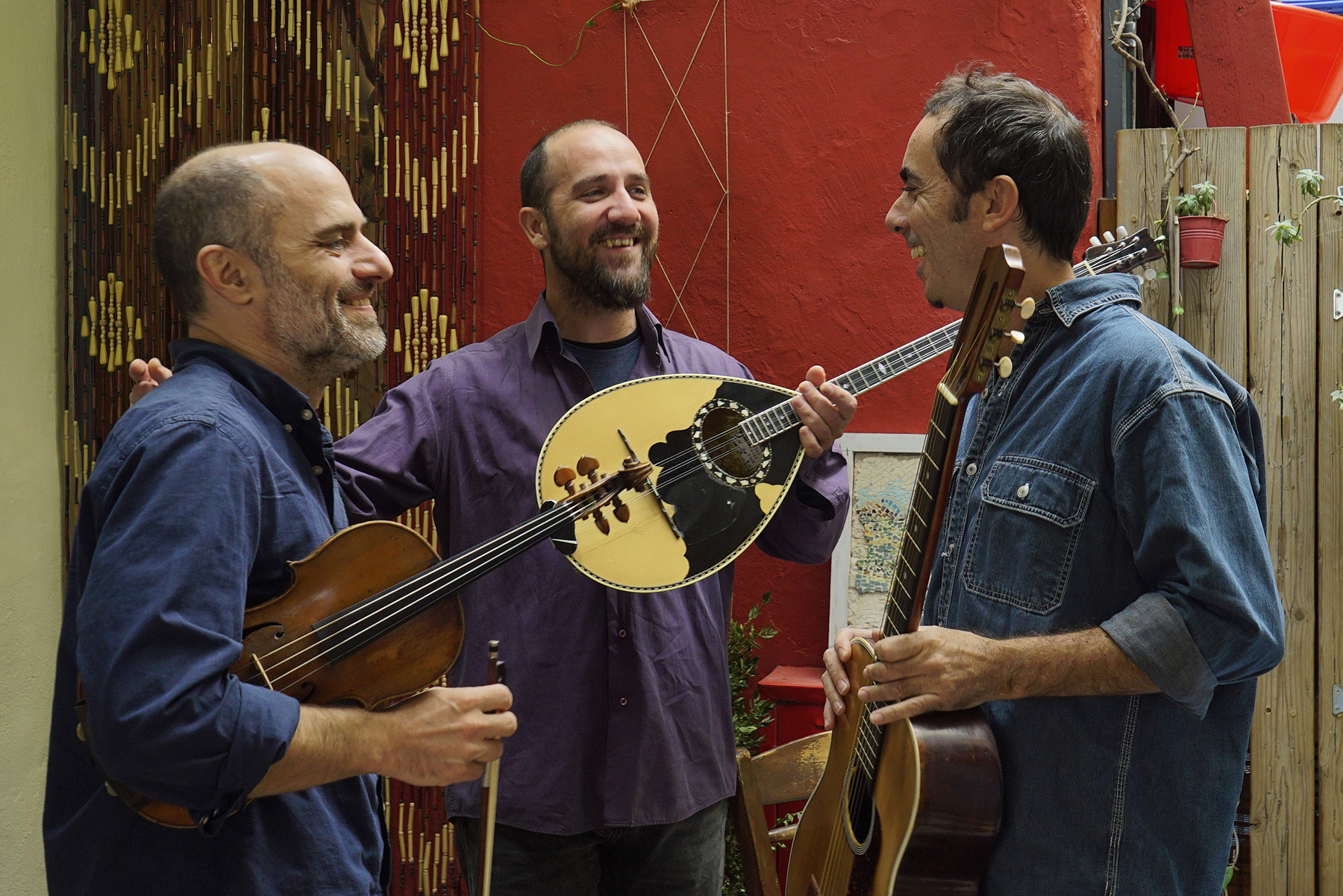 Rebetiko Trio ★ Skoutas Mitarakis Zarias ♫